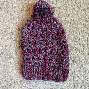 Pom Pom winter hat
